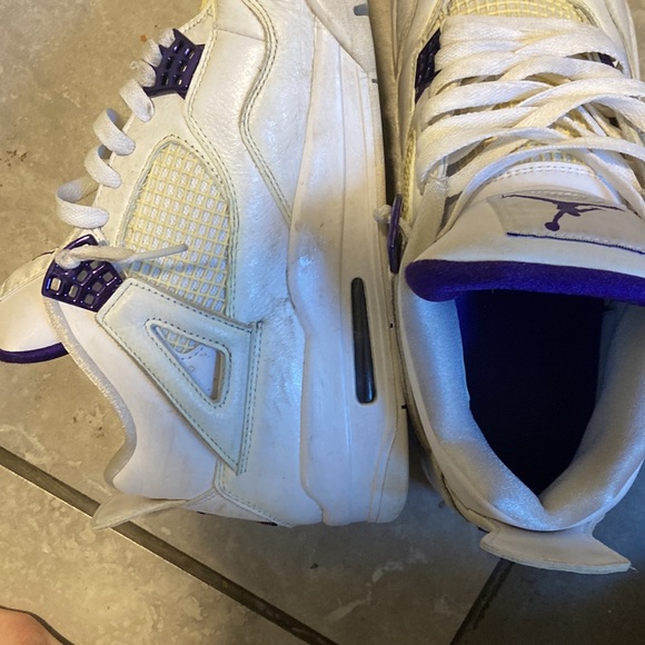 Jordan 4 metallic purple